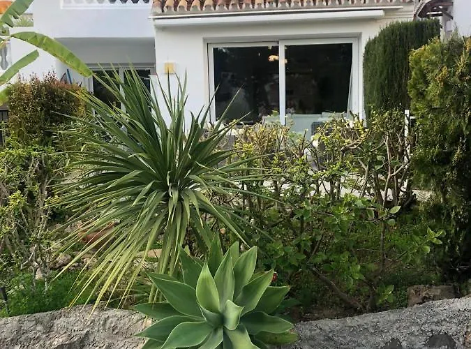 White Pearl L2 Marbella